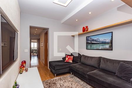 Apartamento à venda com 205m², 4 quartos e 3 vagas Apartamento à venda com 205m², 4 quartos e 3 vagasSala de TV