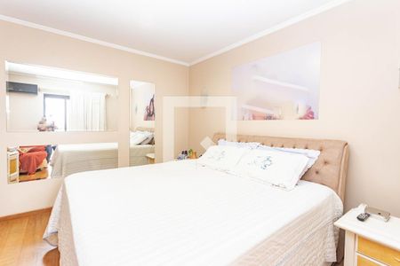 Apartamento à venda com 205m², 4 quartos e 3 vagas Apartamento à venda com 205m², 4 quartos e 3 vagasSuíte 3