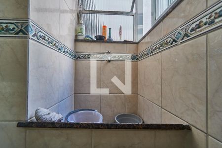 Apartamento à venda com 90m², 2 quartos e 1 vaga Apartamento à venda com 90m², 2 quartos e 1 vagaÁrea de Serviço