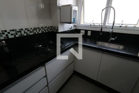 Apartamento à venda com 91m², 3 quartos e 2 vagasCozinha
