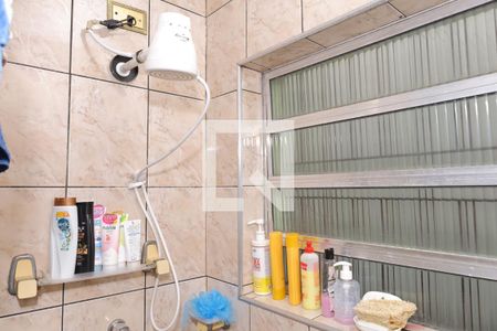 Casa à venda com 100m², 3 quartos e 2 vagasBanheiro