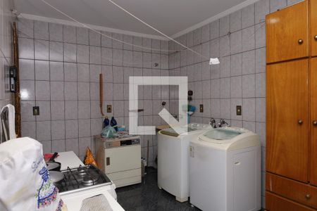 Casa à venda com 100m², 3 quartos e 2 vagasÁrea de Serviço