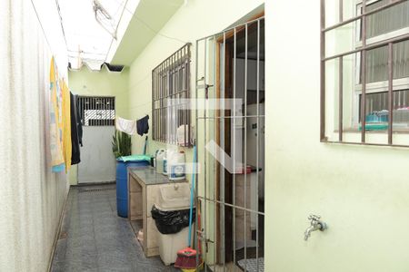 Casa à venda com 100m², 3 quartos e 2 vagasQuintal