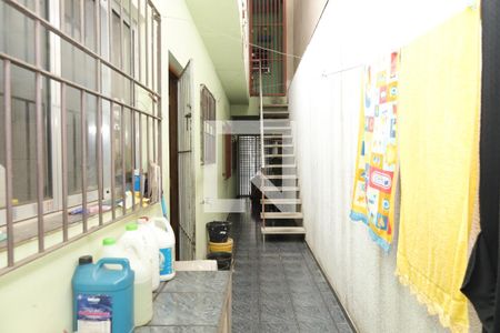 Casa à venda com 100m², 3 quartos e 2 vagasQuintal