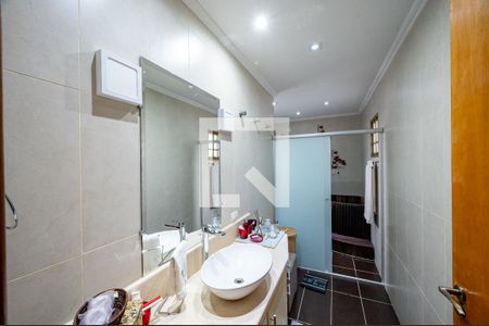 Casa à venda com 170m², 3 quartos e 2 vagas Casa à venda com 170m², 3 quartos e 2 vagasBanheiro da Suíte 1