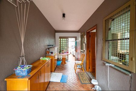 Casa à venda com 170m², 3 quartos e 2 vagas Casa à venda com 170m², 3 quartos e 2 vagasEntrada