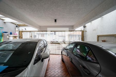 Casa à venda com 170m², 3 quartos e 2 vagas Casa à venda com 170m², 3 quartos e 2 vagasGaragem