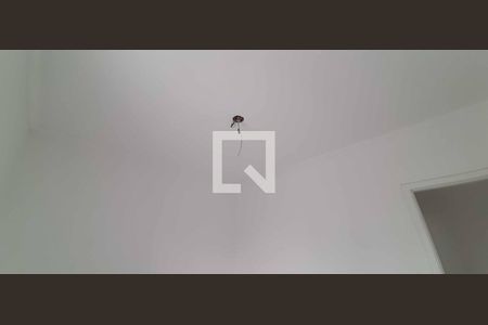 Casa à venda com 87m², 3 quartos e 2 vagasSuíte