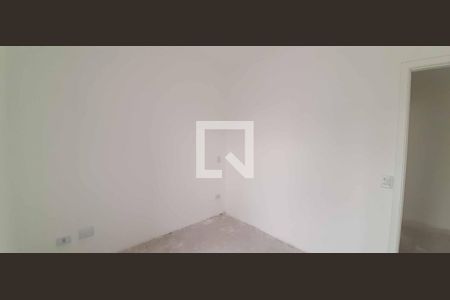 Casa à venda com 87m², 3 quartos e 2 vagasSuíte