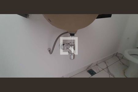 Casa à venda com 87m², 3 quartos e 2 vagasLavabo