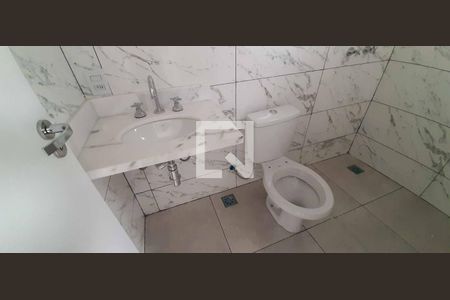 Casa à venda com 87m², 3 quartos e 2 vagasBanheiro da Suíte