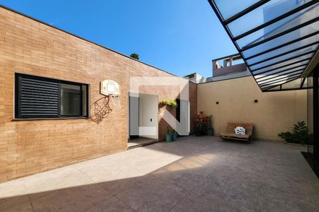 Casa à venda com 370m², 4 quartos e 4 vagasVaranda Externa