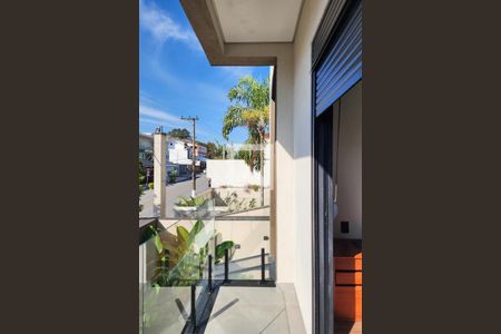 Casa à venda com 370m², 4 quartos e 4 vagasVaranda da Suíte 1