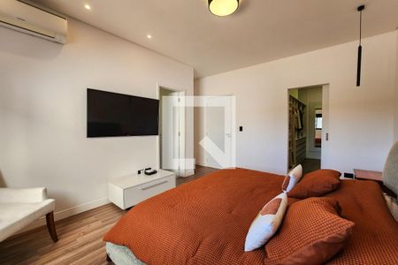 Casa à venda com 370m², 4 quartos e 4 vagasSuíte 4