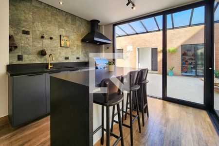 Casa à venda com 370m², 4 quartos e 4 vagasÁrea Gourmet