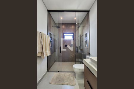 Casa à venda com 370m², 4 quartos e 4 vagasBanheiro da Suíte 4