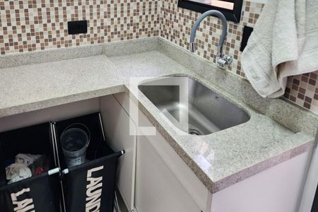 Casa à venda com 370m², 4 quartos e 4 vagasÁrea de Serviço