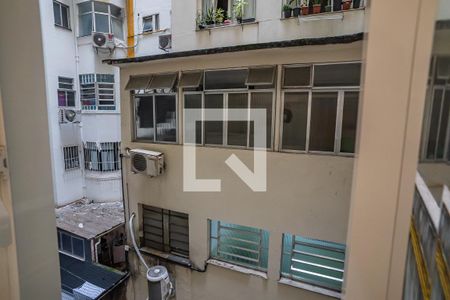 Apartamento à venda com 46m², 1 quarto e sem vagasala vista da janela