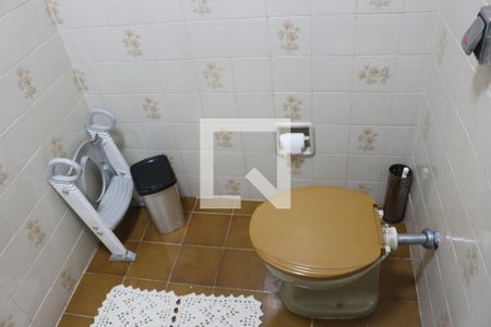 Casa à venda com 191m², 3 quartos e 3 vagasLavabo