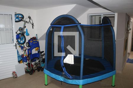 Casa à venda com 191m², 3 quartos e 3 vagasGaragem