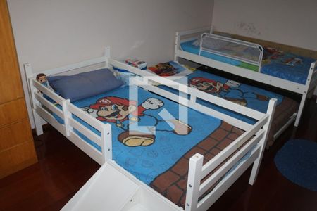 Casa à venda com 191m², 3 quartos e 3 vagasQuarto 2