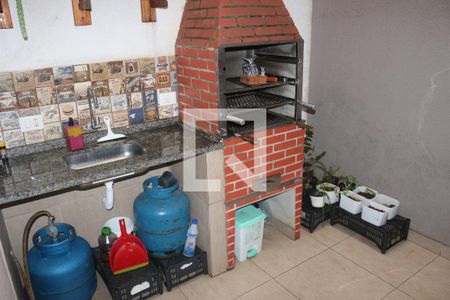 Casa à venda com 191m², 3 quartos e 3 vagasQuintal