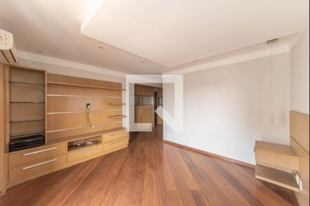 Apartamento à venda com 214m², 3 quartos e 3 vagas Apartamento à venda com 214m², 3 quartos e 3 vagasSuíte Master