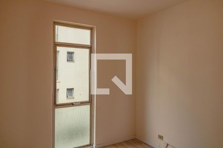 Quarto 2 de apartamento para alugar com 2 quartos, 57m² em Vila Santa Catarina, São Paulo