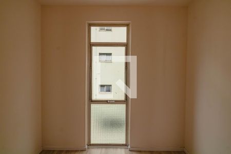 Quarto 2 de apartamento para alugar com 2 quartos, 57m² em Vila Santa Catarina, São Paulo