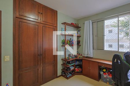 Apartamento à venda com 115m², 3 quartos e 2 vagasQuarto 2