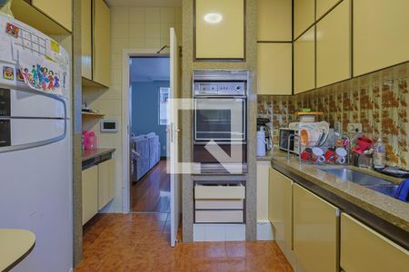 Apartamento à venda com 115m², 3 quartos e 2 vagasCozinha
