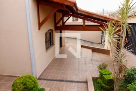 Casa à venda com 475m², 4 quartos e 8 vagas Casa à venda com 475m², 4 quartos e 8 vagasÁrea comum