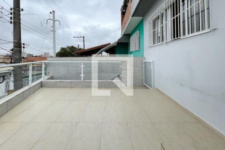 Casa à venda com 135m², 3 quartos e 2 vagas Casa à venda com 135m², 3 quartos e 2 vagasSacada