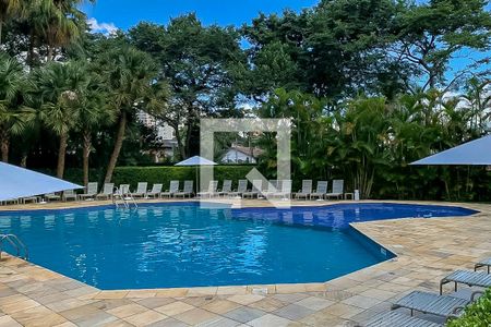 Apartamento à venda com 329m², 3 quartos e 3 vagas Apartamento à venda com 329m², 3 quartos e 3 vagasPiscina