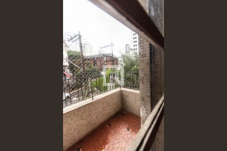 Apartamento à venda com 95m², 2 quartos e 1 vaga Apartamento à venda com 95m², 2 quartos e 1 vagaVaranda