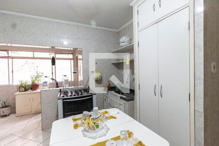 Apartamento à venda com 95m², 2 quartos e 1 vaga Apartamento à venda com 95m², 2 quartos e 1 vagaCozinha