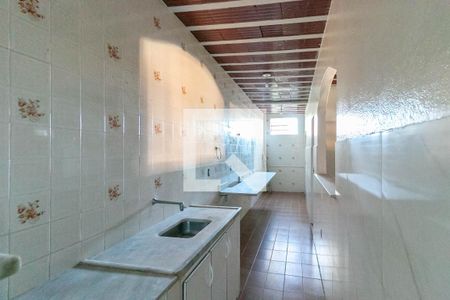 Casa à venda com 150m², 3 quartos e 7 vagas Casa à venda com 150m², 3 quartos e 7 vagasCozinha