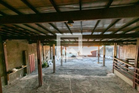 Casa à venda com 150m², 3 quartos e 7 vagas Casa à venda com 150m², 3 quartos e 7 vagasÁrea Externa