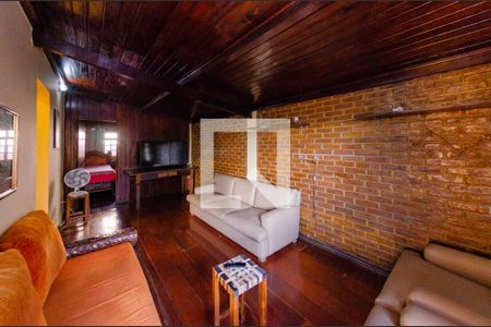 Casa à venda com 250m², 4 quartos e 3 vagasSala 3