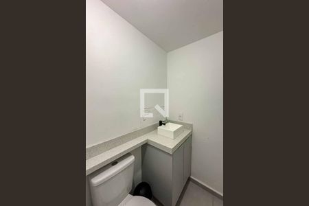 Apartamento à venda com 39m², 2 quartos e sem vaga Apartamento à venda com 39m², 2 quartos e sem vagaBanheiro