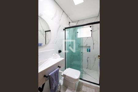 Casa à venda com 257m², 3 quartos e 3 vagas Casa à venda com 257m², 3 quartos e 3 vagasBanheiro da Suíte 3