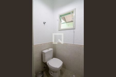Lavabo da Sala de casa à venda com 3 quartos, 257m² em Parque Renato Maia, Guarulhos
