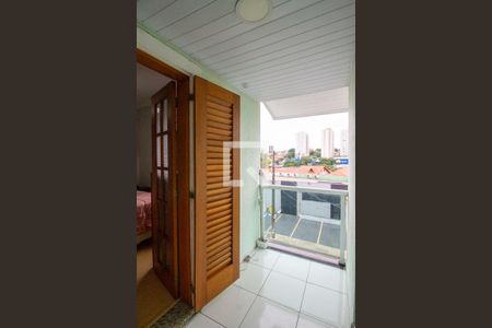 Casa à venda com 257m², 3 quartos e 3 vagas Casa à venda com 257m², 3 quartos e 3 vagasVaranda Suíte Master