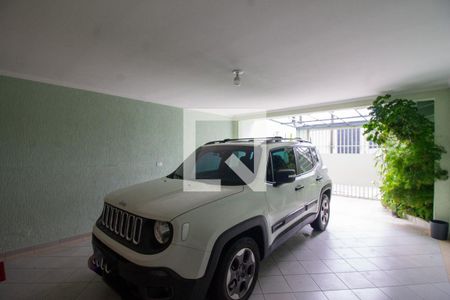 Casa à venda com 257m², 3 quartos e 3 vagas Casa à venda com 257m², 3 quartos e 3 vagasGaragem
