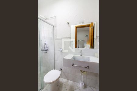 Casa à venda com 257m², 3 quartos e 3 vagas Casa à venda com 257m², 3 quartos e 3 vagasBanheiro da Suíte 2