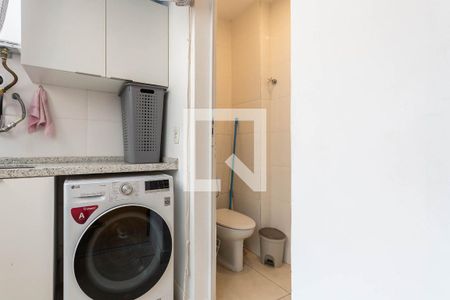 Apartamento à venda com 143m², 3 quartos e 1 vagaÁrea de Serviço