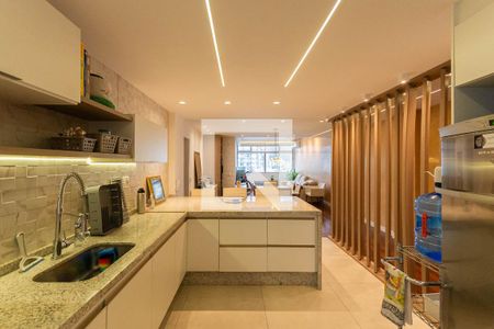 Apartamento à venda com 143m², 3 quartos e 1 vagaCozinha