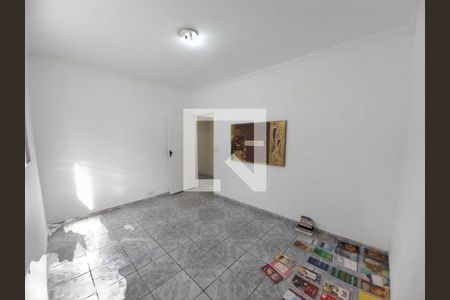 Casa à venda com 175m², 3 quartos e 3 vagas Casa à venda com 175m², 3 quartos e 3 vagasQuarto 1
