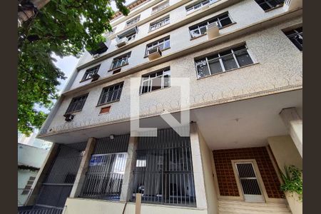 Apartamento para alugar com 46m², 2 quartos e 1 vaga Apartamento para alugar com 46m², 2 quartos e 1 vagaFachada