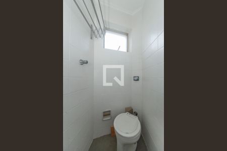 Apartamento à venda com 84m², 3 quartos e 1 vaga Apartamento à venda com 84m², 3 quartos e 1 vagaBanheiro de Serviço